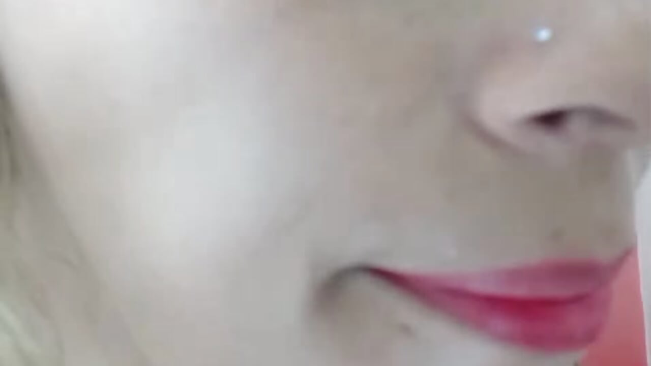 Piercing in my nose sexy - video của người mẫu cam Amber_Moore