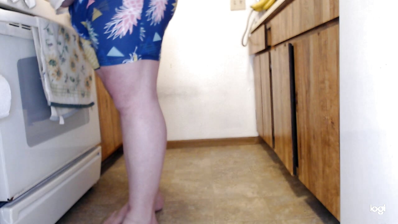 Grape Stomp Teaser - video Ursulet_US kameramallilta