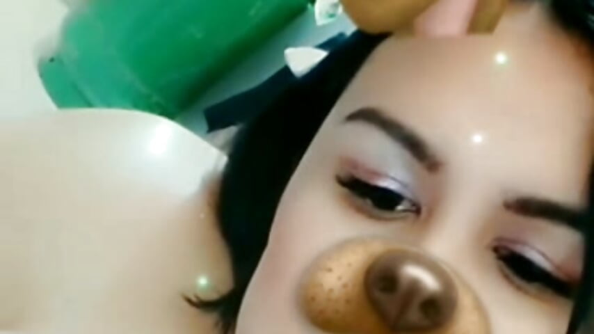 WhatsApp Video 2021-02-16 at 3,06,08 AM - video của người mẫu cam laurenrobbinsxxx