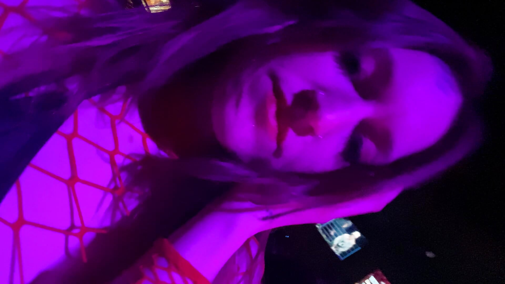 me being sexy - video by lavender_spits cam model