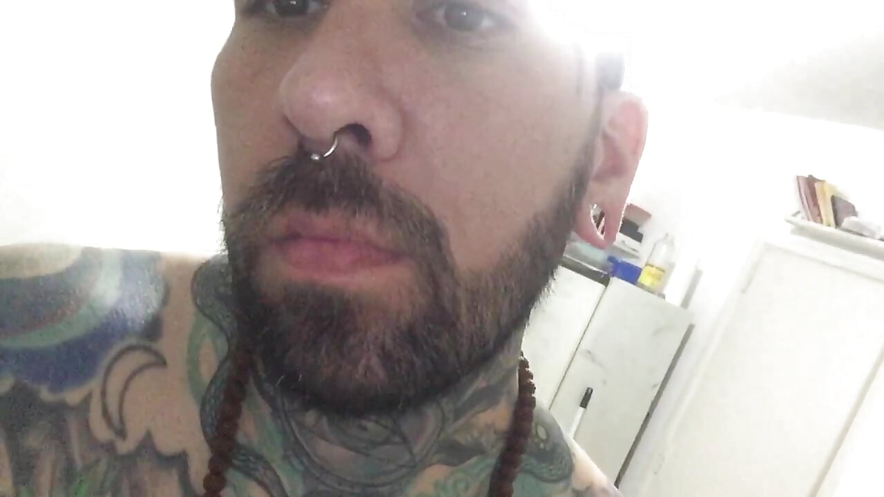 Make me Cum Plis - video by rayxerox cam model