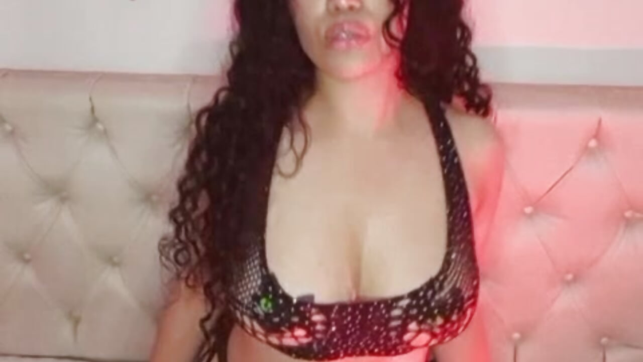 Pleasure in leather - video by ferija_05 cam model