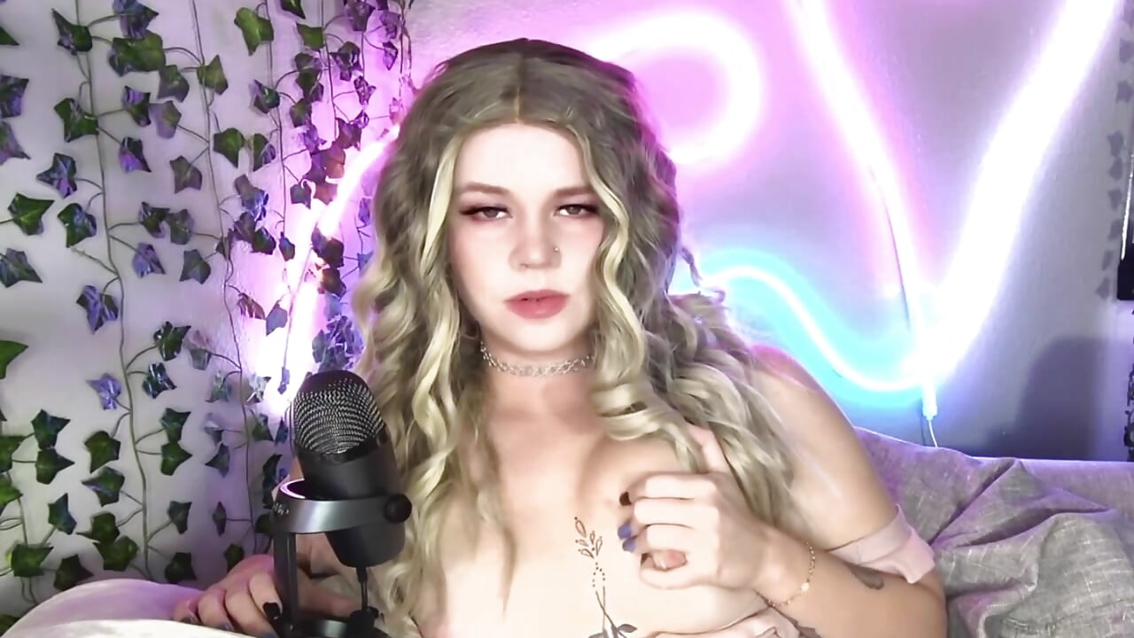 ASMR cum countdown! - video by ari_lynn18 cam model