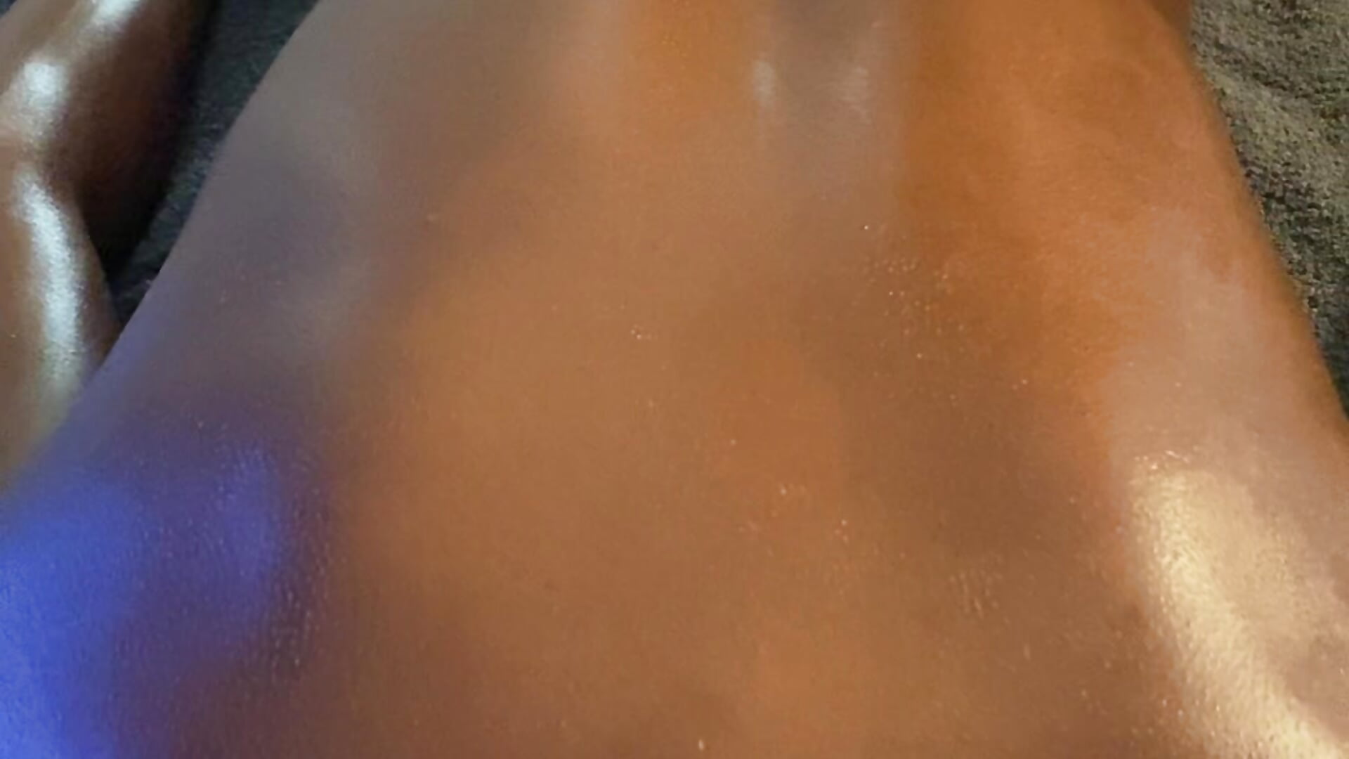 My oily Butt ❤️ - video by -Sonia cam model