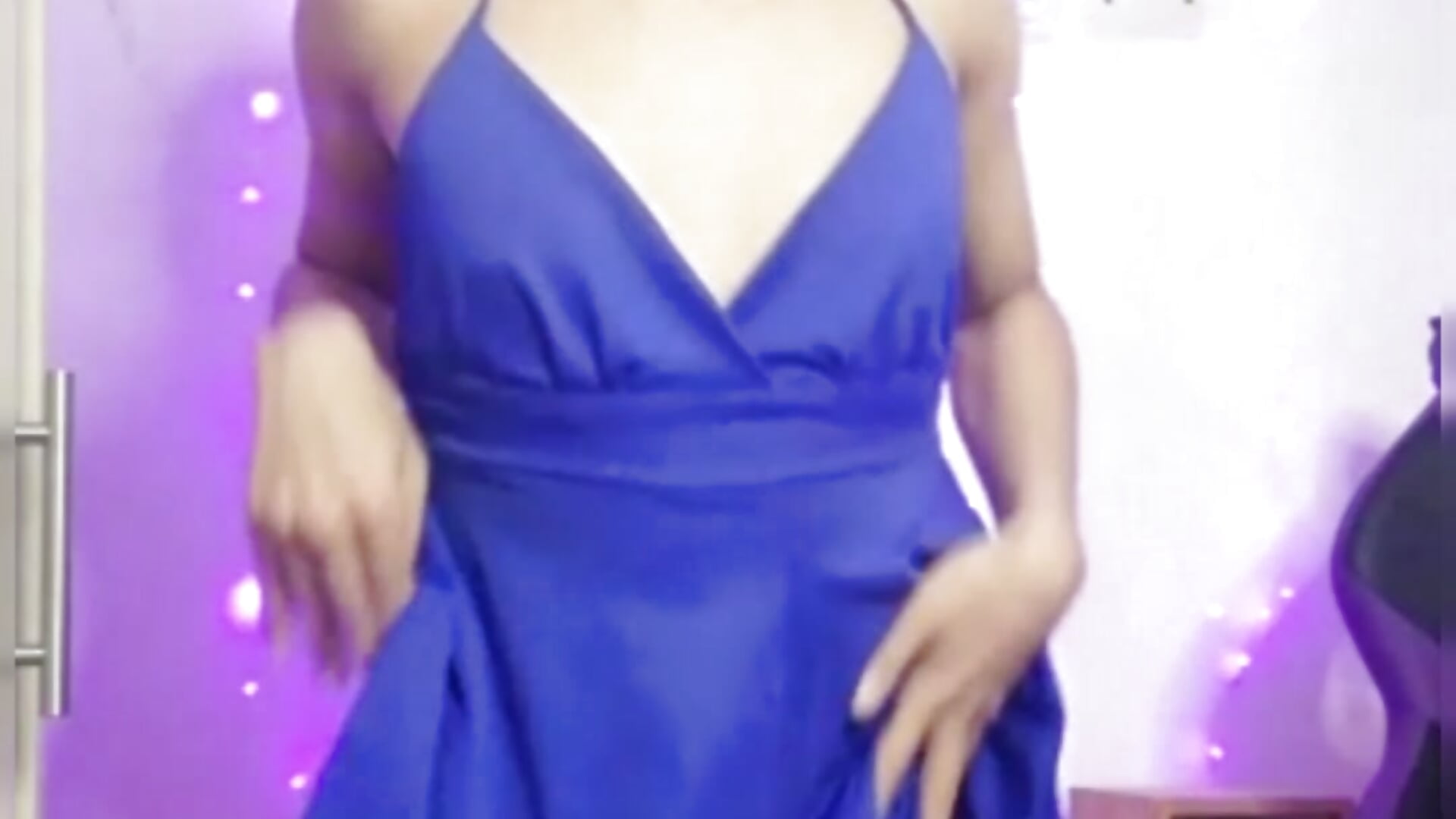 Sexy dance and Strip - video av OriannaDomenechi cam model