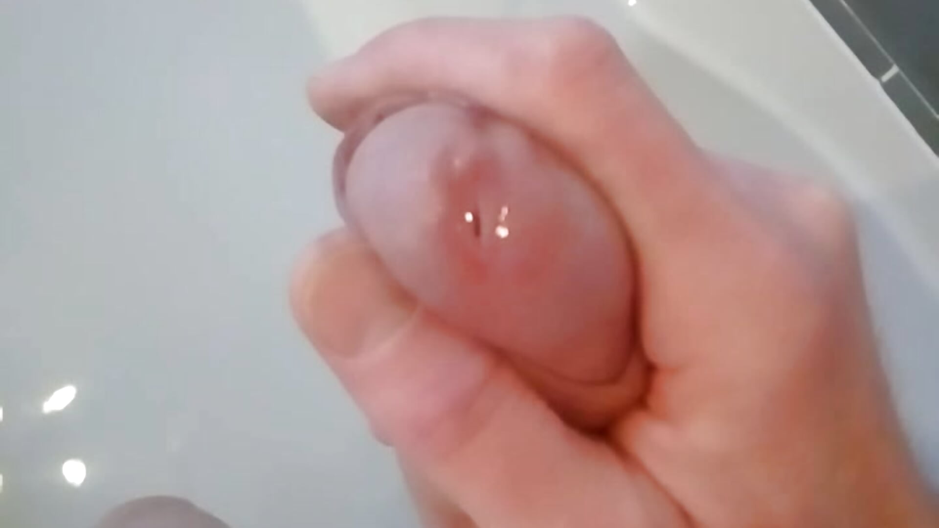 Huge Cumshot all over the Bathroom Wall! - video by steve_100 cam model