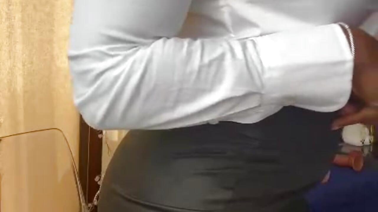 sexy teacher🔥 - відео від вебкаммоделі lissetlong69