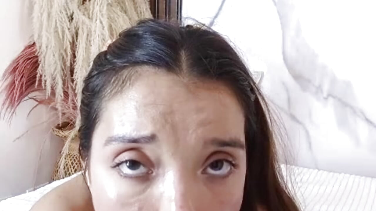 Big dick is choking me + lots of saliva💦