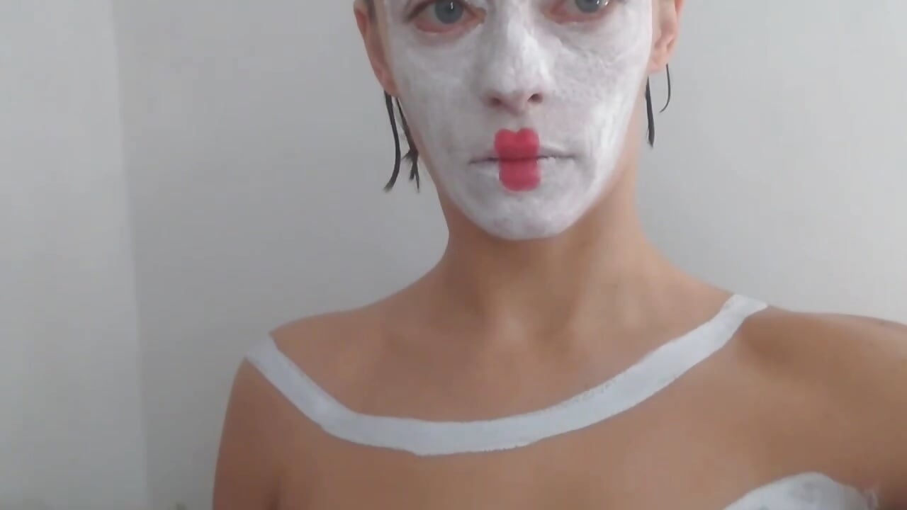horny - video by AngryVip cam model