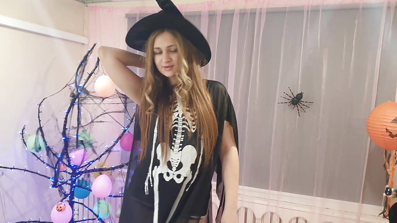 Boo - video by BeataBabe cam model