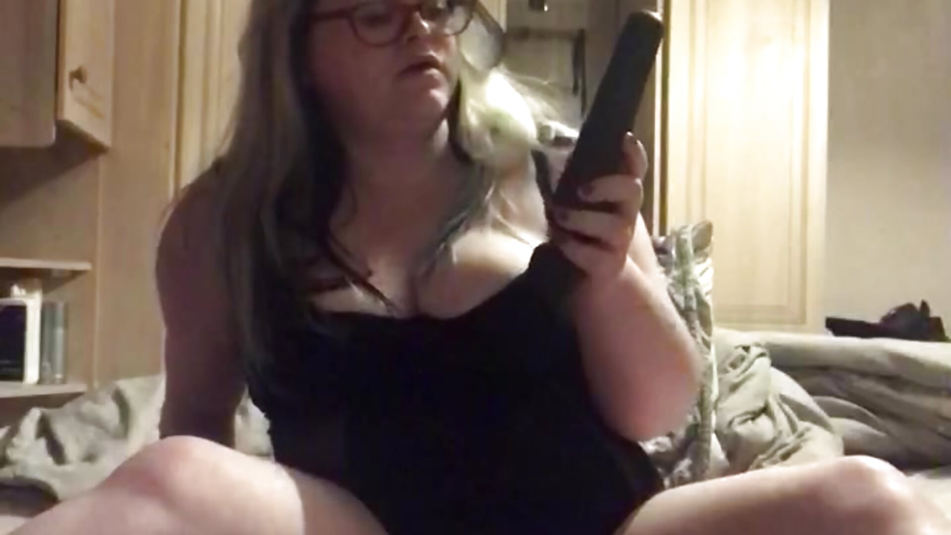 Sexy squirt!!!! - video by LadySerina cam model