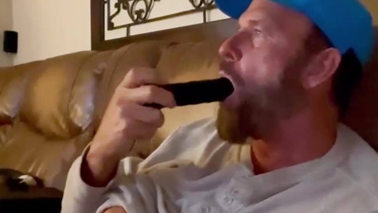 matt_sub_gay_bottom dildo sucking on Headmaster request - matt_sub_gay_bottom 캠 모델의 동영상