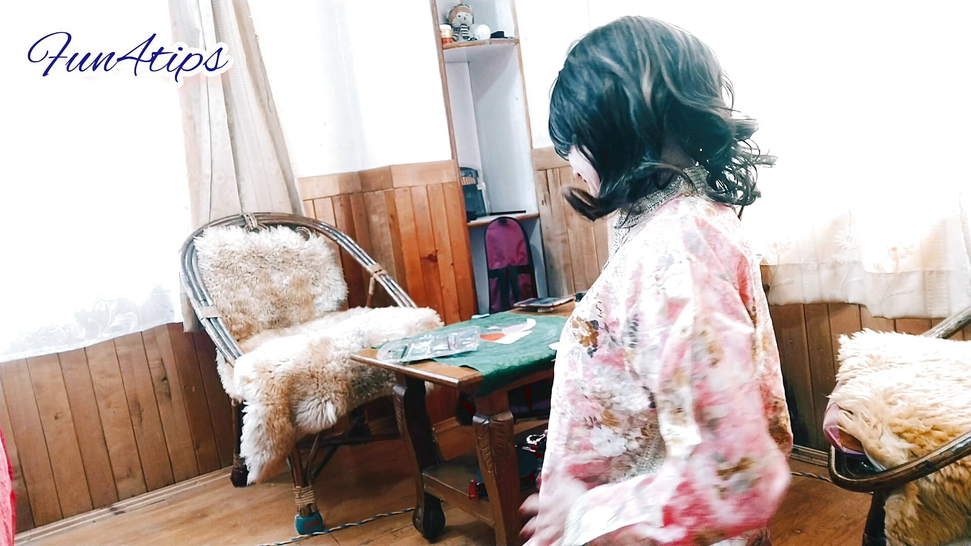 BBC Queen Loves Sucking - video av FUN4TIPS cam-modell