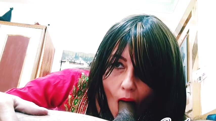 Balls Sucking - video av FUN4TIPS cam-modell