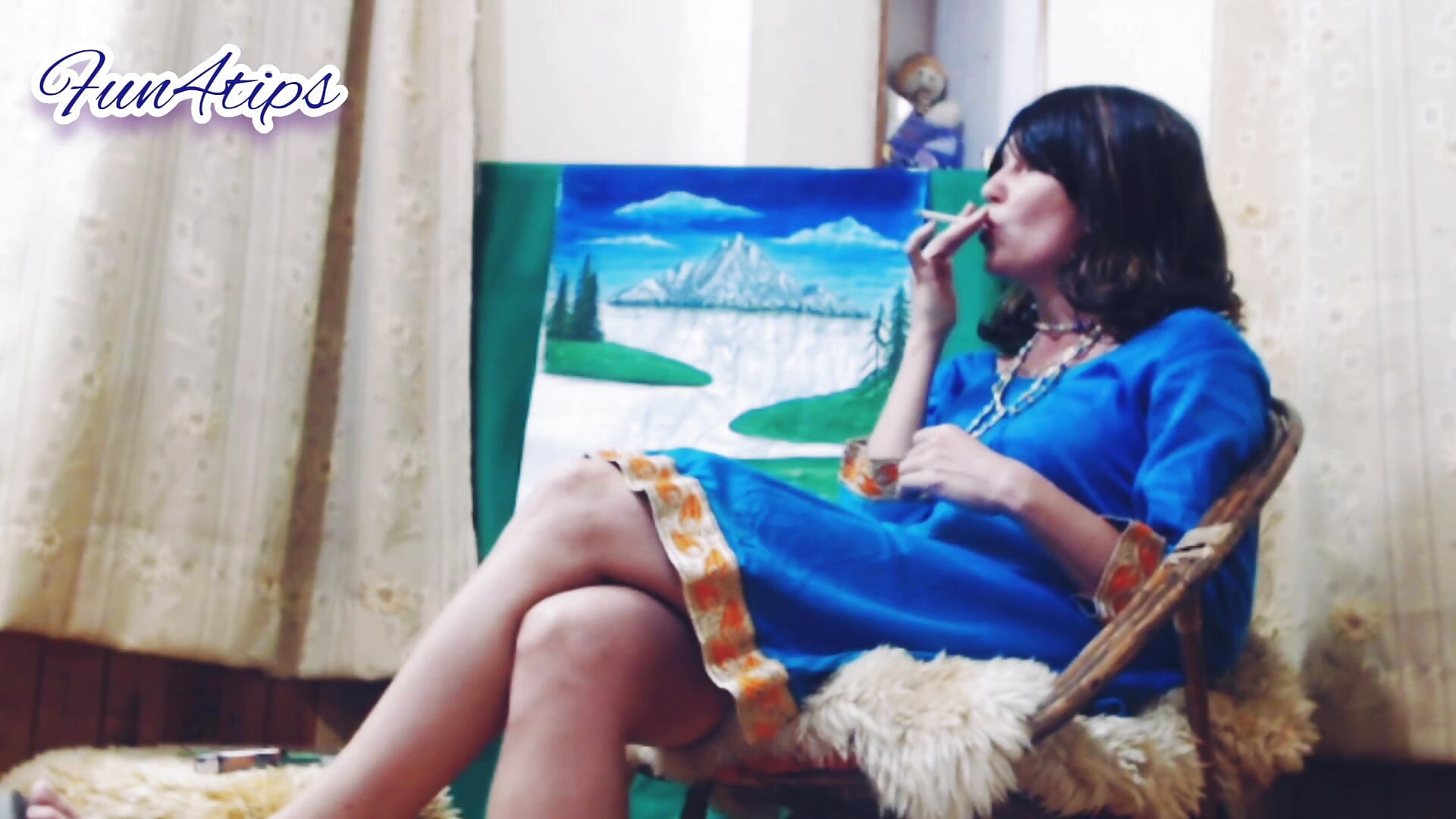 Smoking Hot Babe, For You To Enjoy - video av FUN4TIPS cam-modell