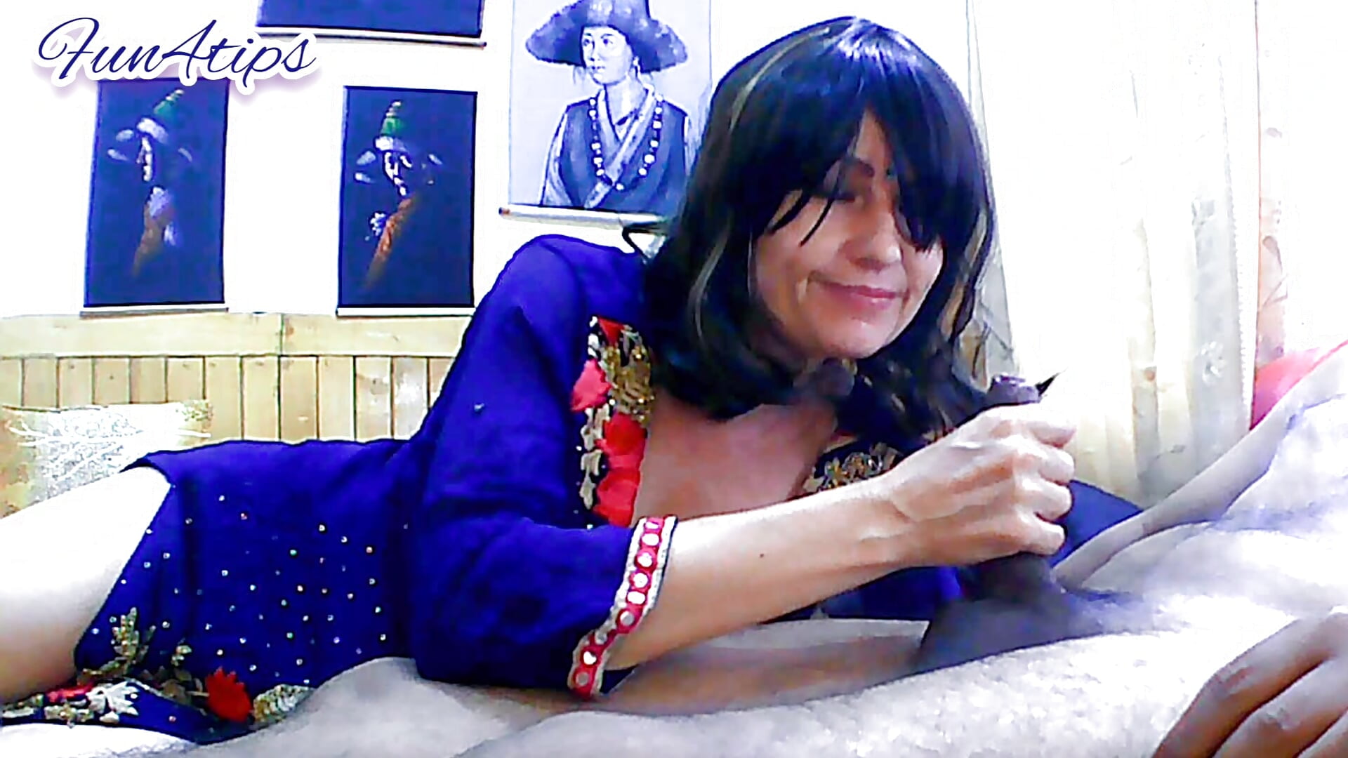 Smoking And Sucking BBC - video av FUN4TIPS cam-modell