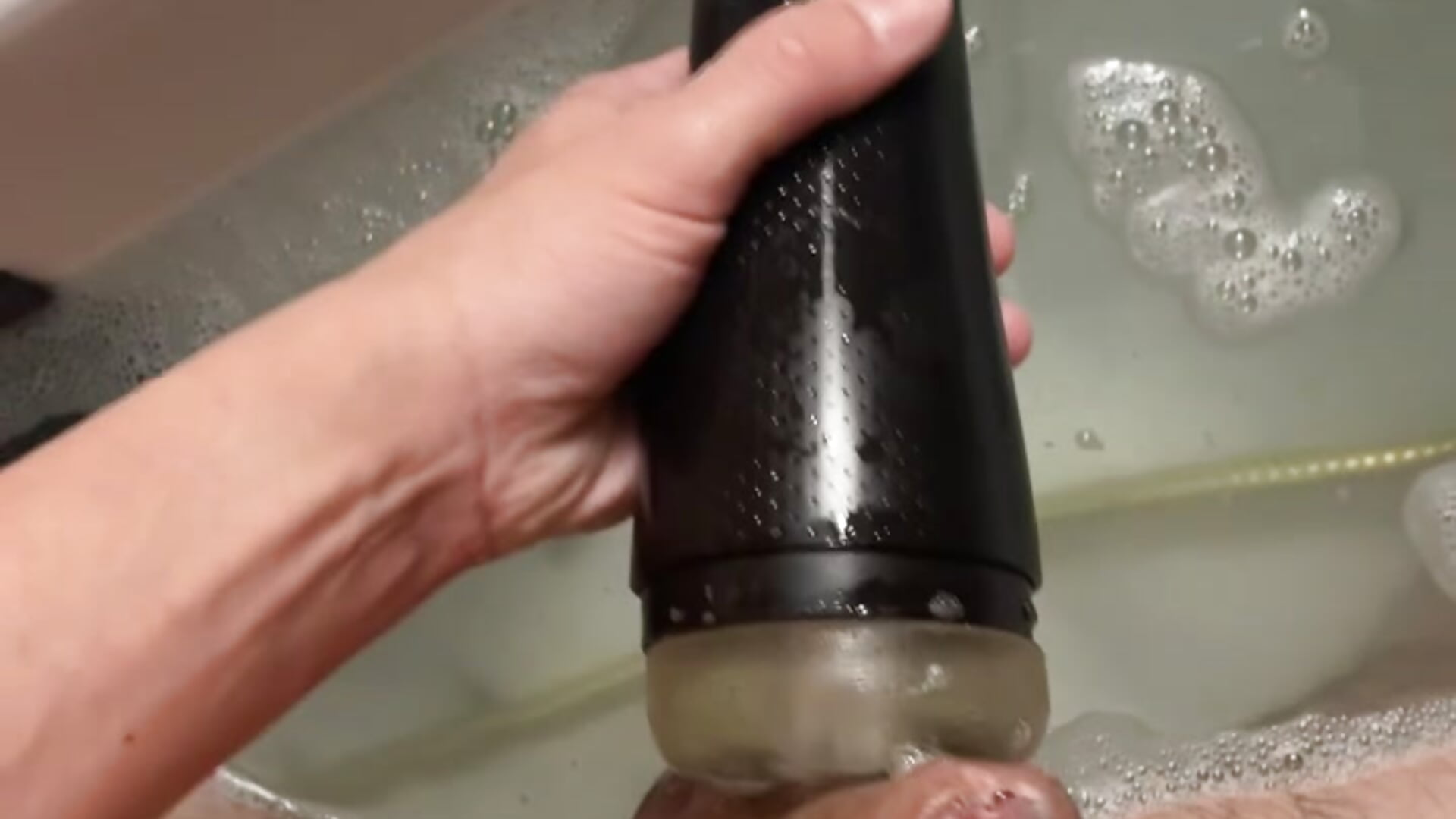 Dans le bain flesh - vídeo de la modelo de cam Donat_hot