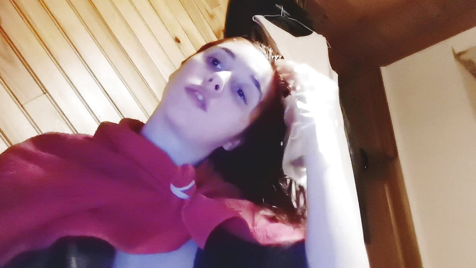 Tricophilie : an individual is sexually attracted to human hair, taking care of the hair gives - mylissandre 캠 모델의 동영상