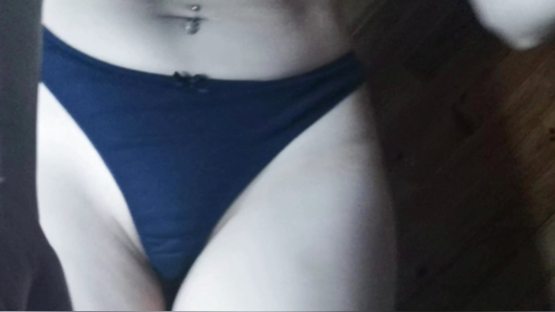 Show anal et grosse fellation pour ta bite juteuse - mylissandre 캠 모델의 동영상