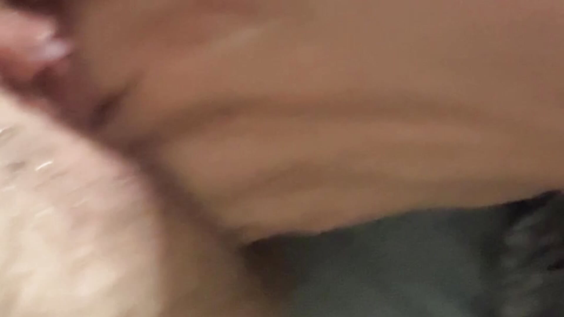 Double fisted - video by poppergirl69 cam model