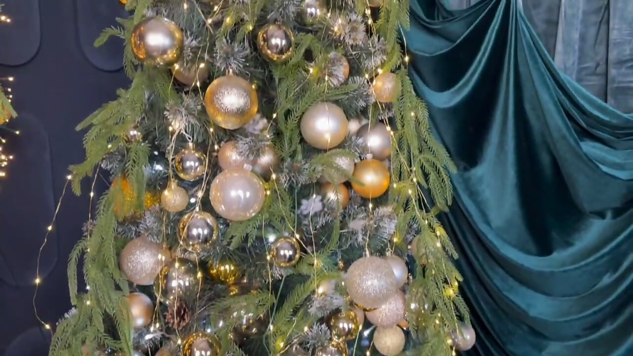 holiday atmosphere - video by XX_Daniella_XX cam model