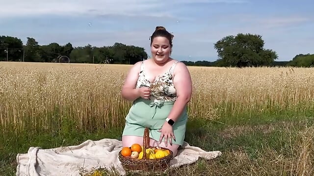 dreamm girl - video by XX_Daniella_XX cam model