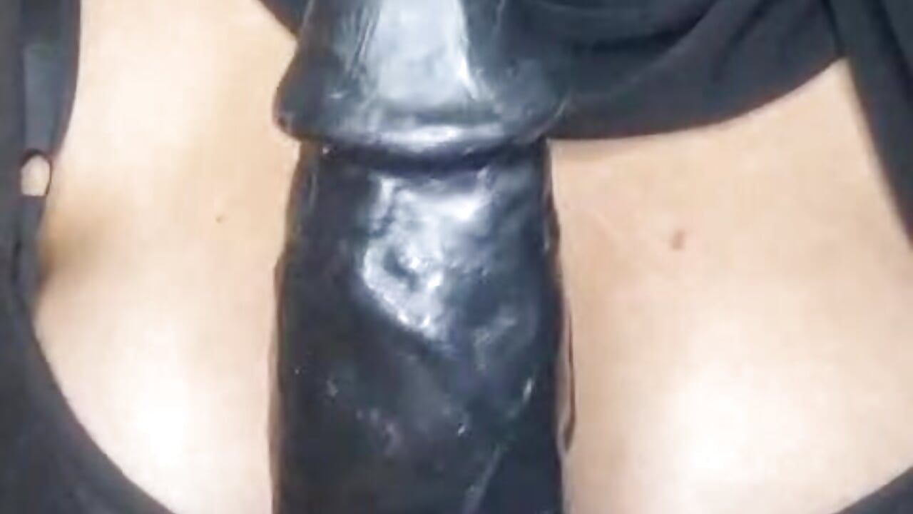 TEASE: BBC dildo fucks pussy - ক্যাম মডেল Maryam_yamal-এর ভিডিও