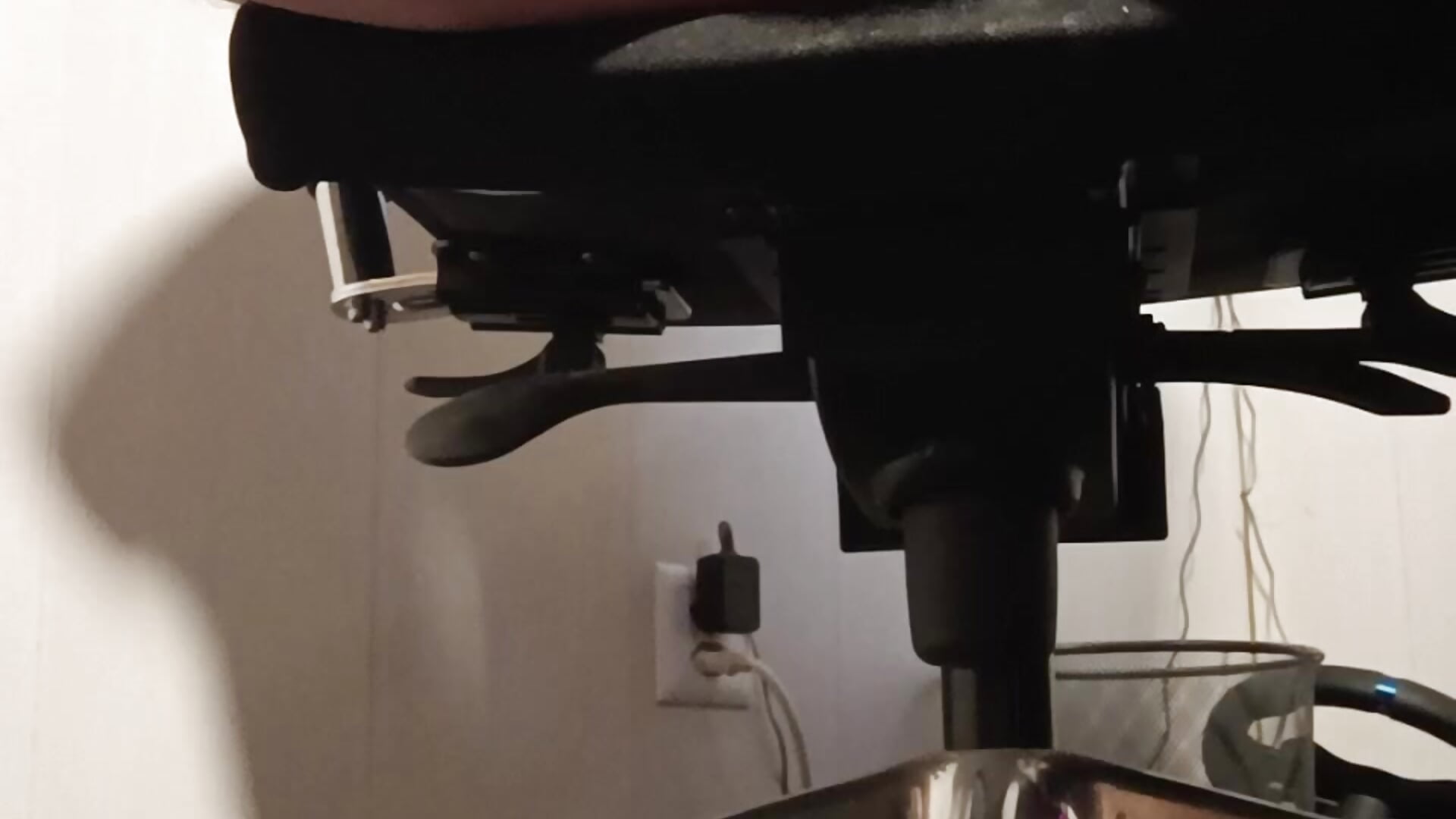 VID-20260225-WA0029 - فيديو من Herba_Mare موديل الكام