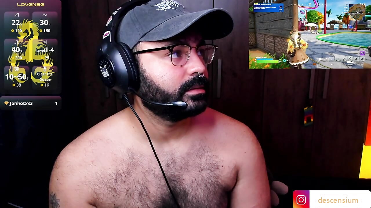 Playing Fortnite until i get naughty