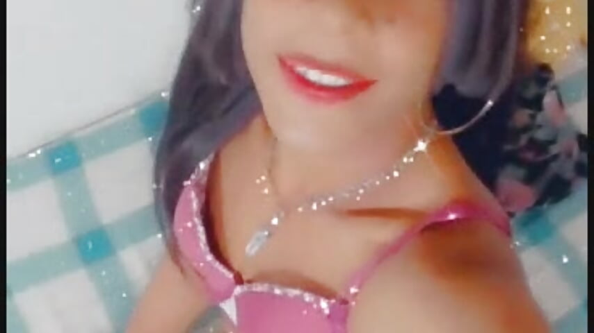 KISSES BABY - video by Amy_monserrat cam model