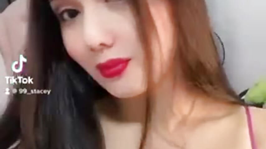 333160309_5968264196575304_5129374644239081485_n - video by QueenStacey cam model