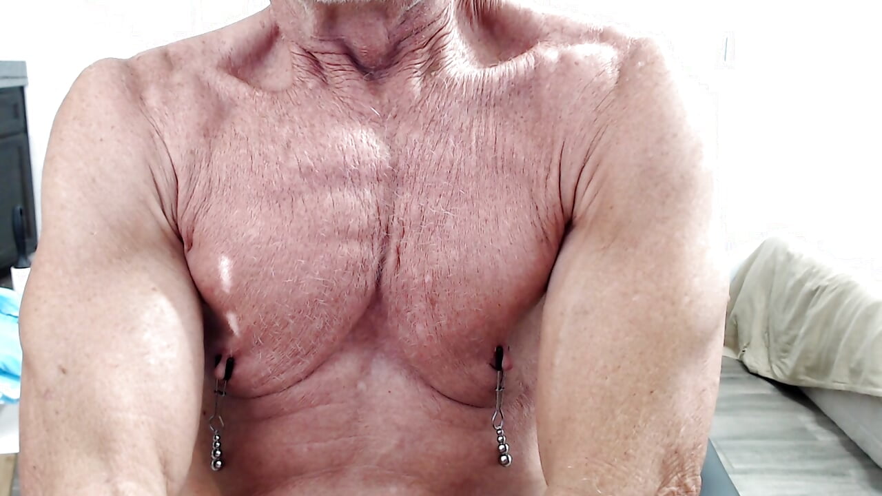 flex nipple clamps vid – video modela na kameri rockpoint69