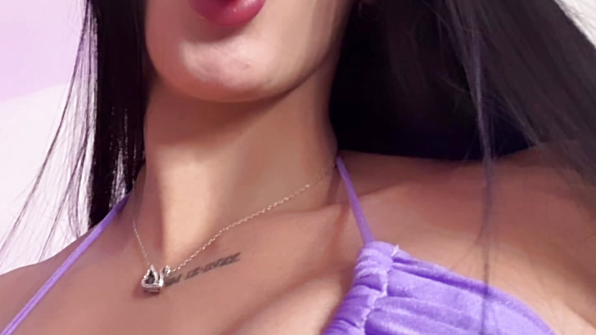 Do you want my tongue? 😮‍💨😍🙈 - βίντεο μοντέλου Samantha_Brooke