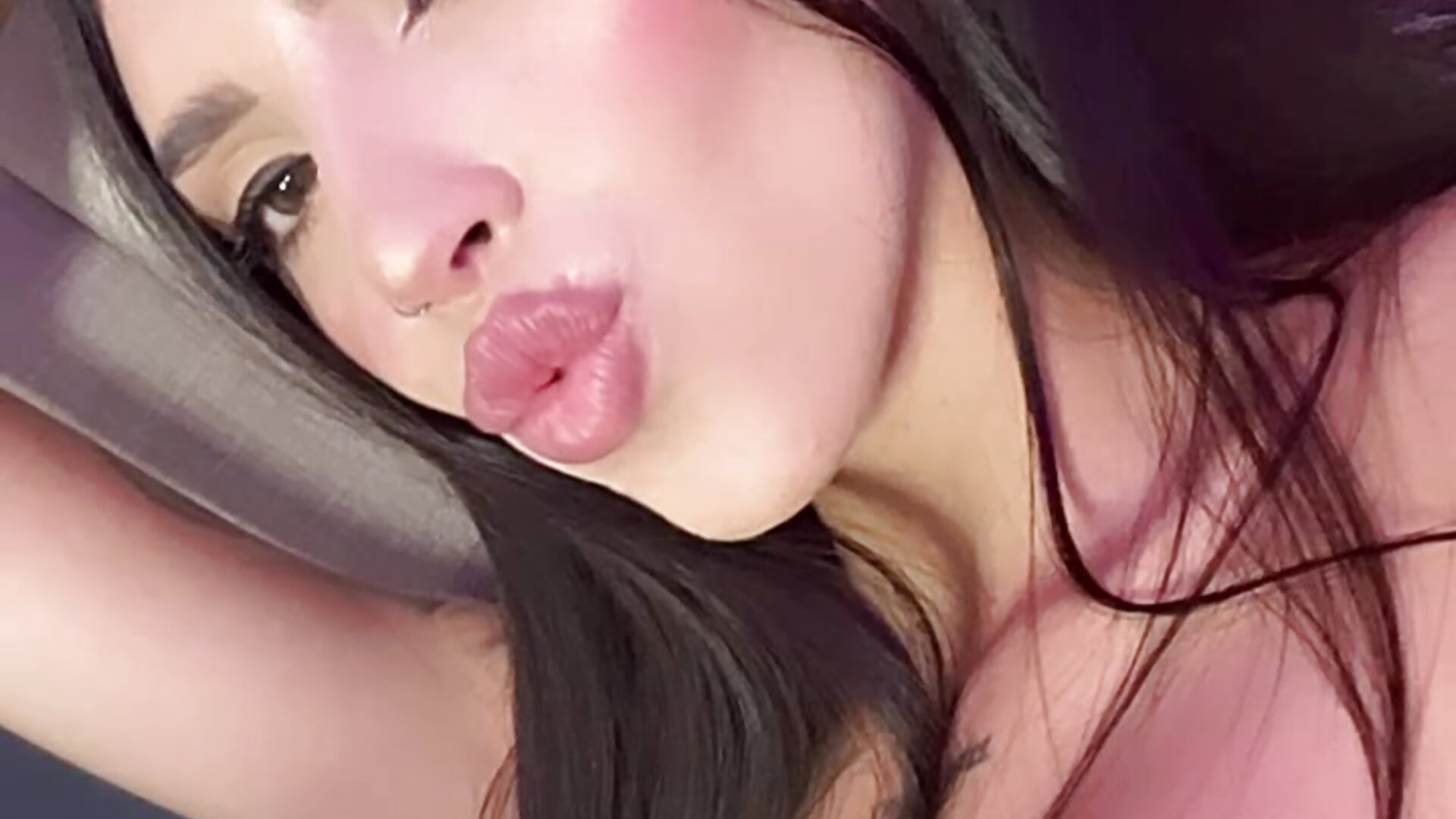 👄