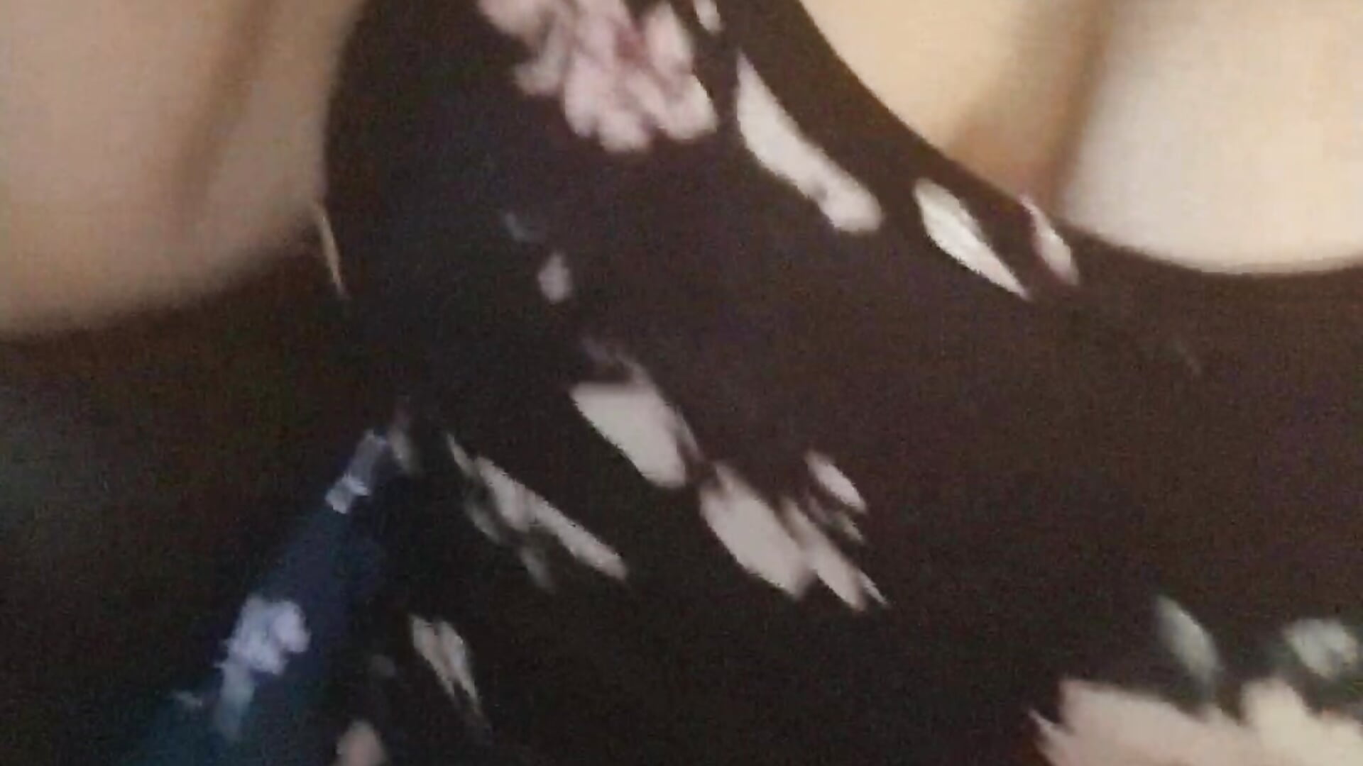 Almost Summer ;) - فيديو من HeavenSentAlyy موديل الكام