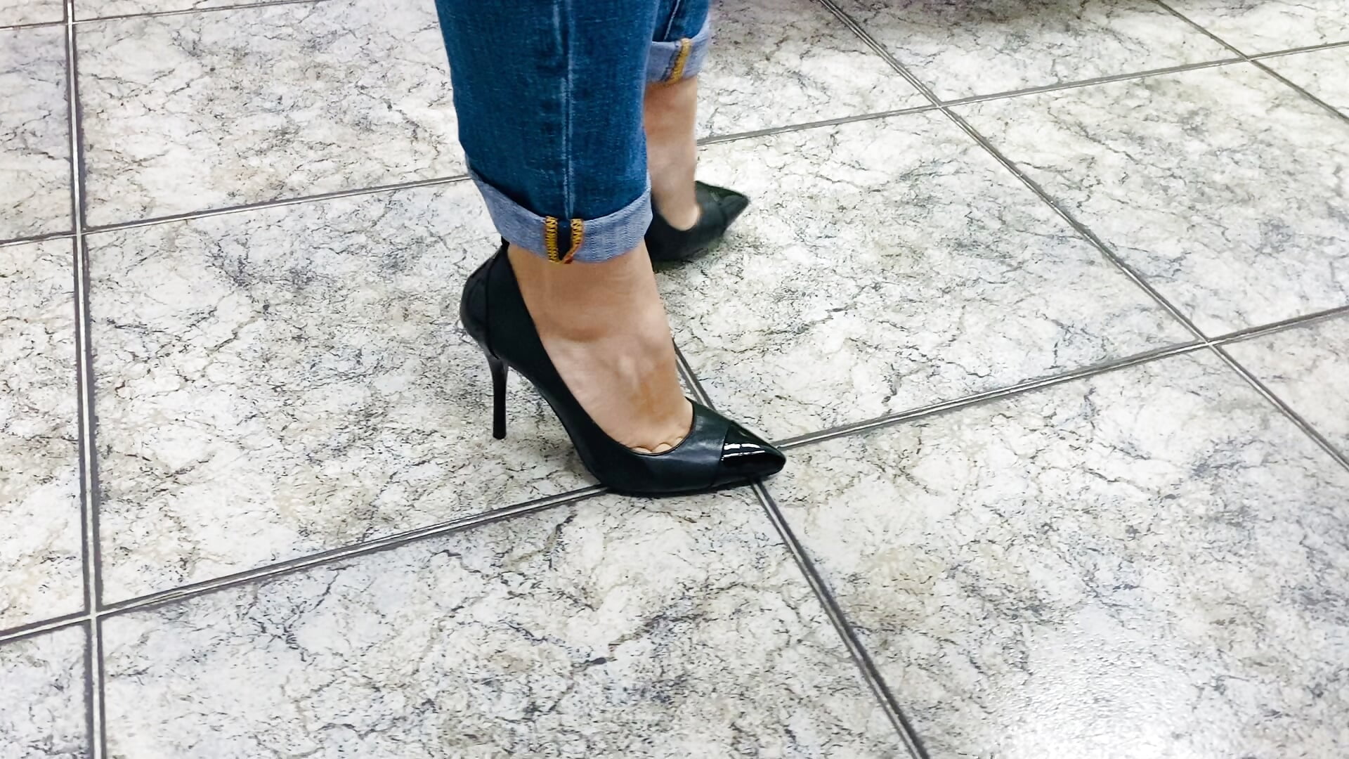 Heels - video by _IvannaRich_ cam model