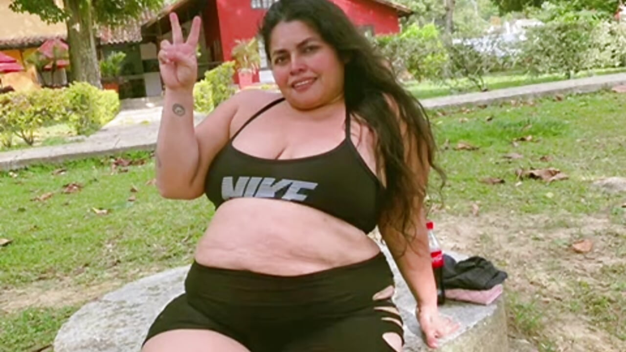 Natural light, real essence - video by yulieth_bbw cam model