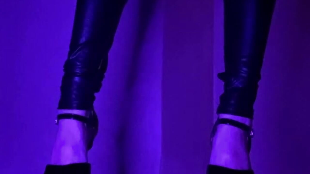 High heels - Mistress__Alice_ 的视频