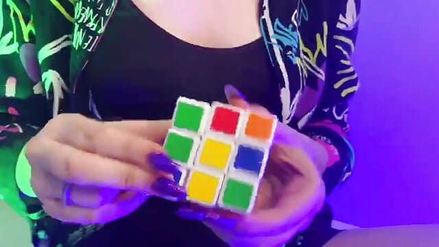 I solve a rubik's cube in 1 minute - video by Charmy_Gracy cam model