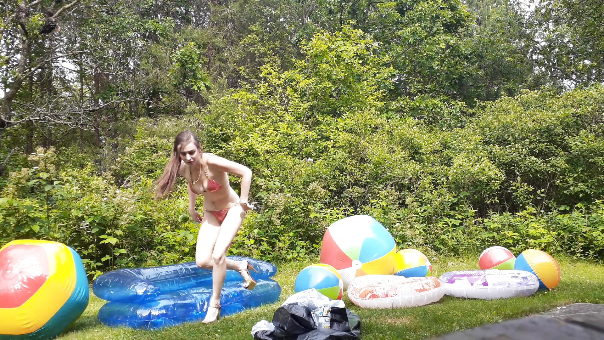 Cancelled Pool Party - video AmethystFoxx kameramallilta