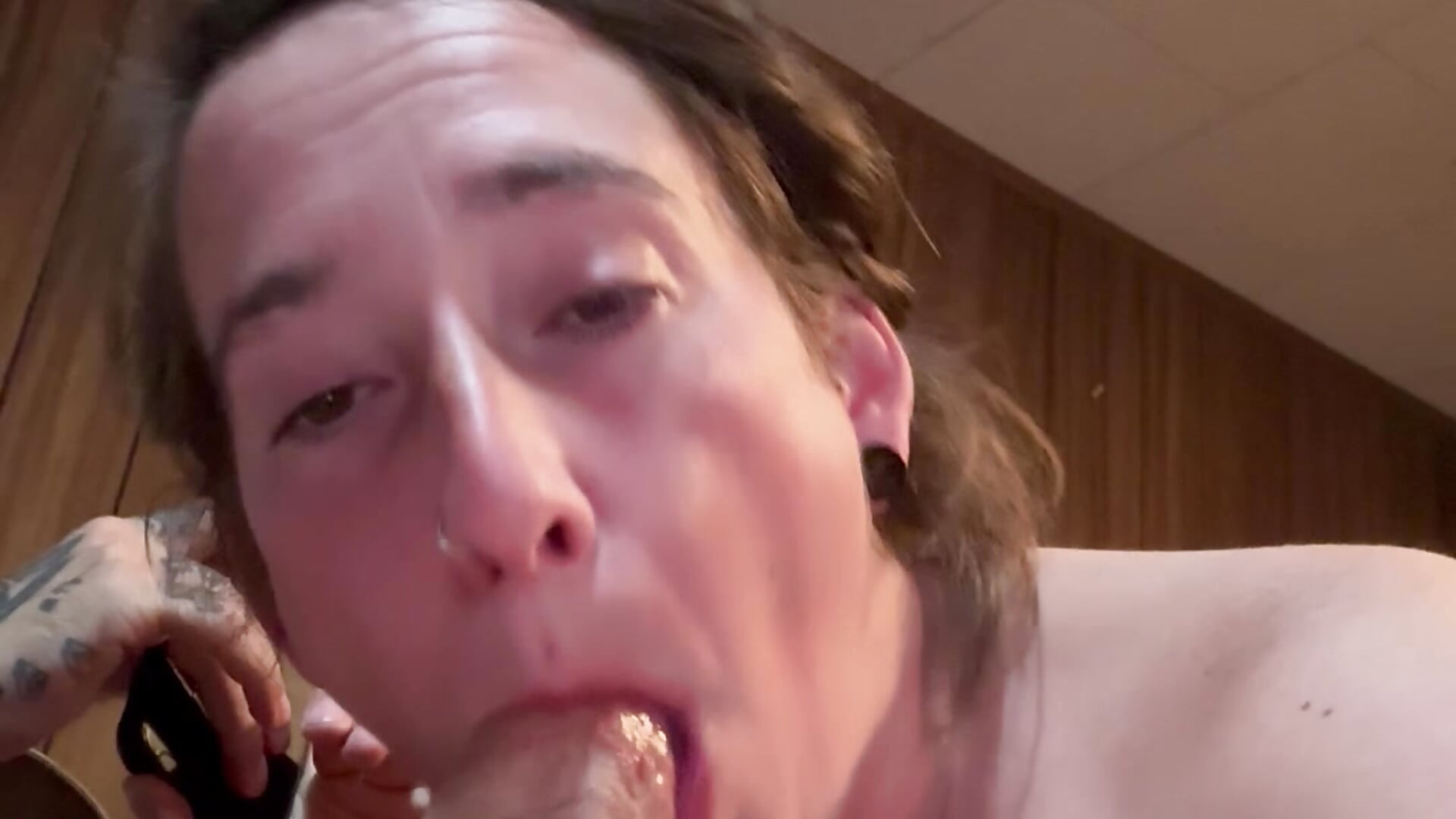 ✨Messy BJ While Bear Tries To Work😈✨Cum On Tits Dripping Down Face🤤✨