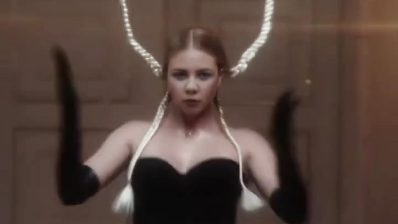 Boomboom－カメラキャストのNinaVIの動画