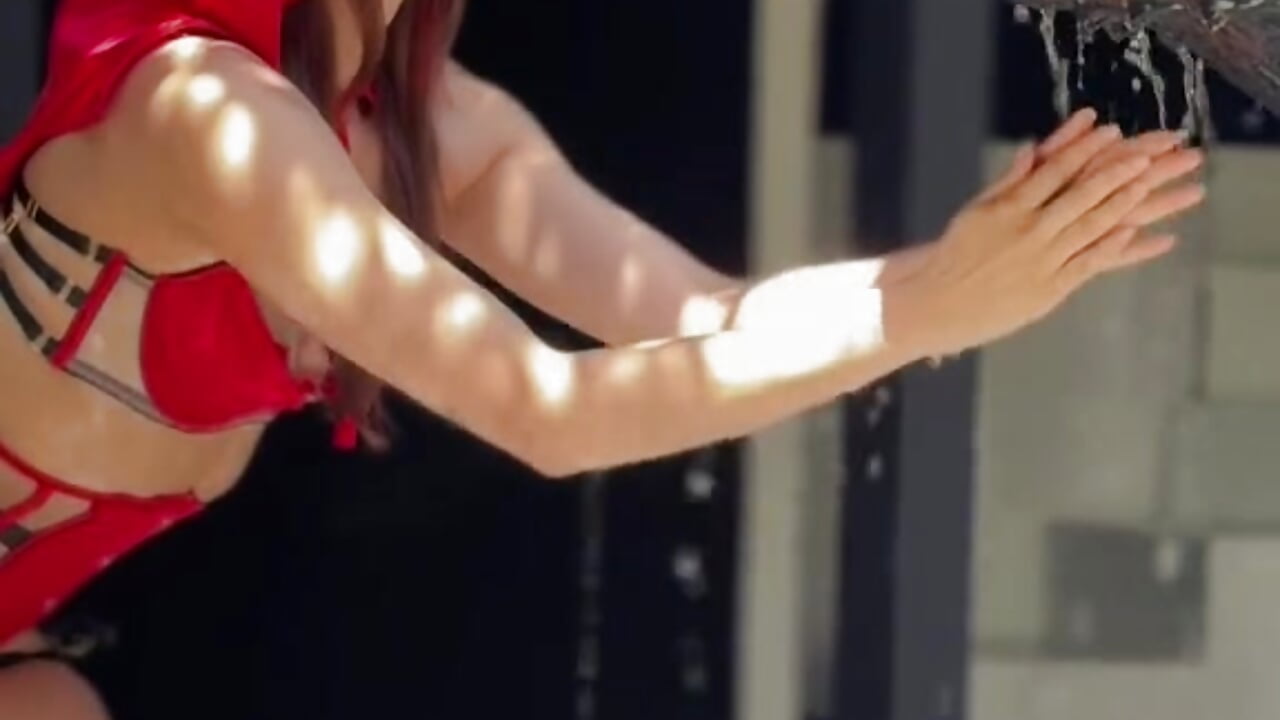 In the garden of love 🍒♥ - video by NaomiSainz cam model