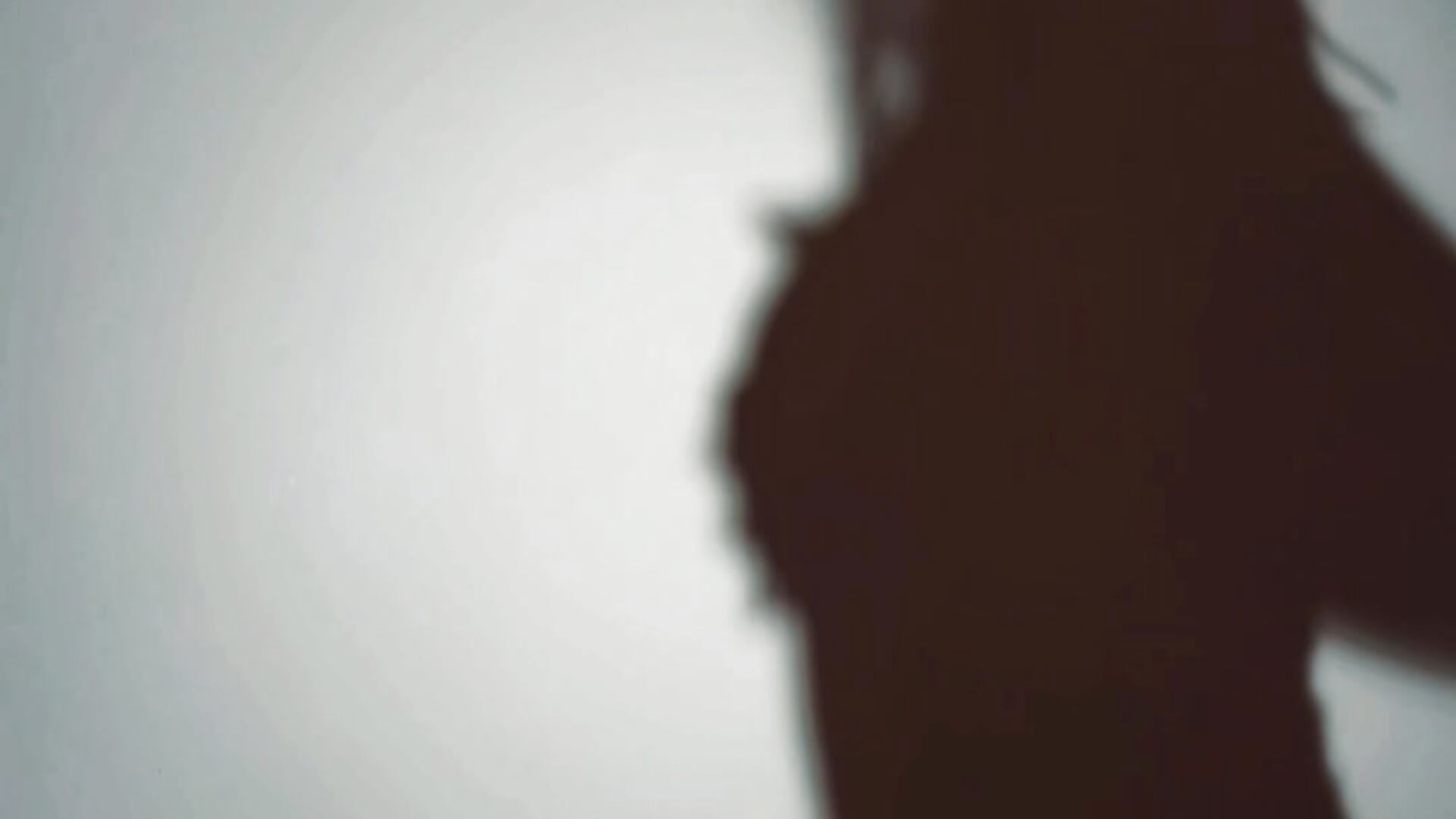 My shadow will make you see the sky - video by NaomiSainz cam model