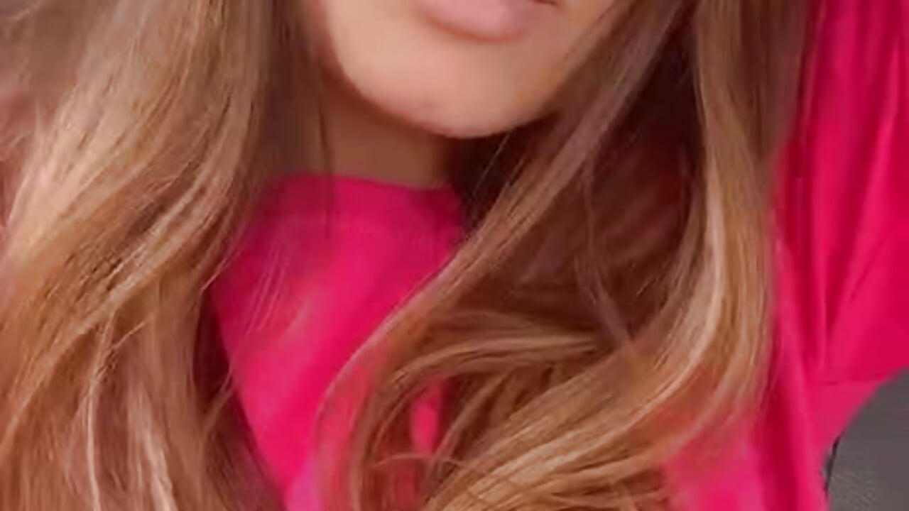 Kiss Me :))) - video by Niki_li cam model