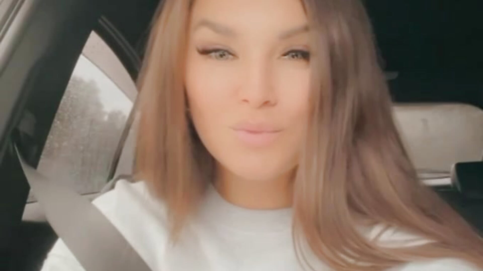 LOVE ❤️ - video by Niki_li cam model