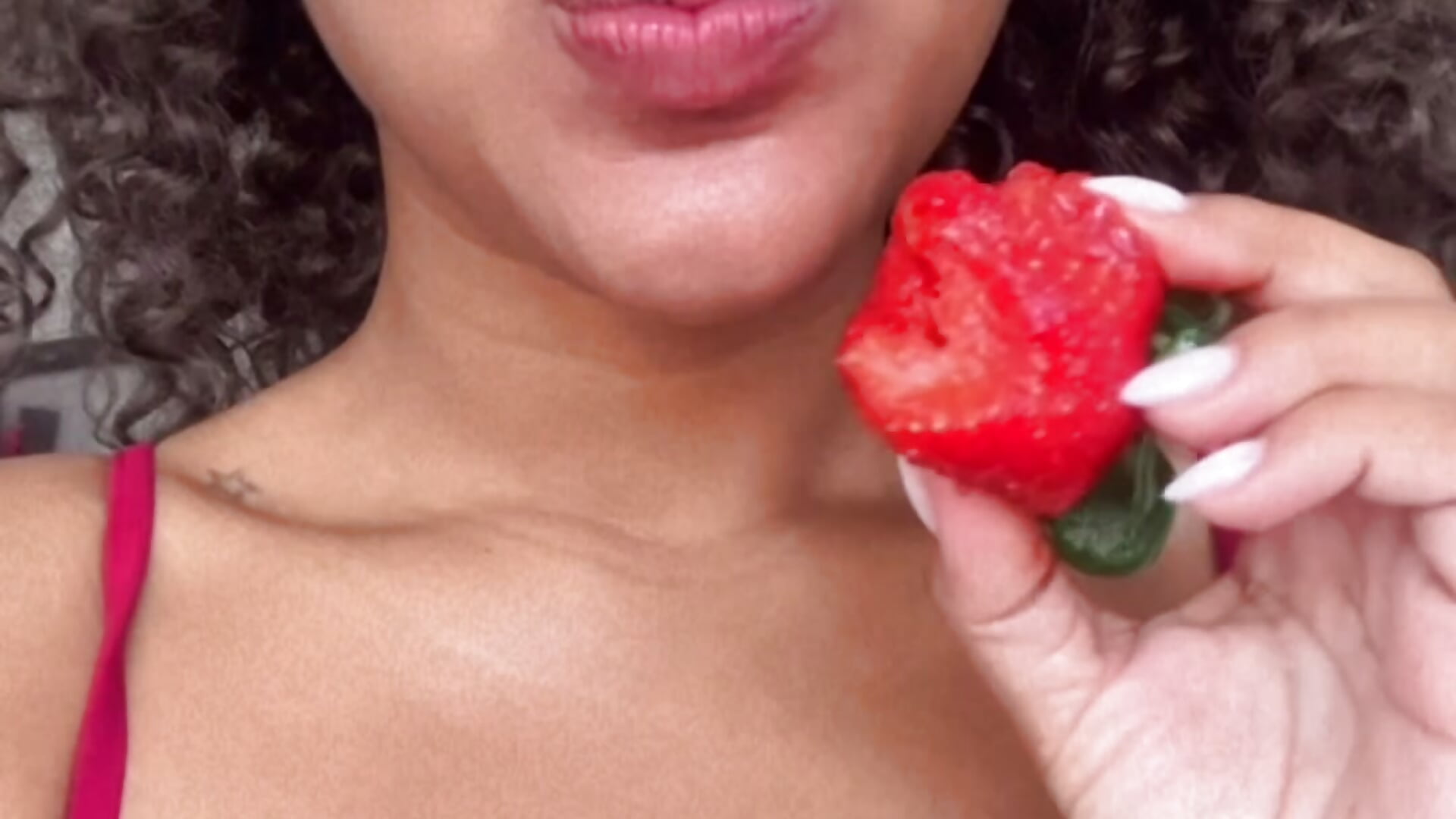 Look at my fan clube 🍓 - video av Kaiisa_ cam model