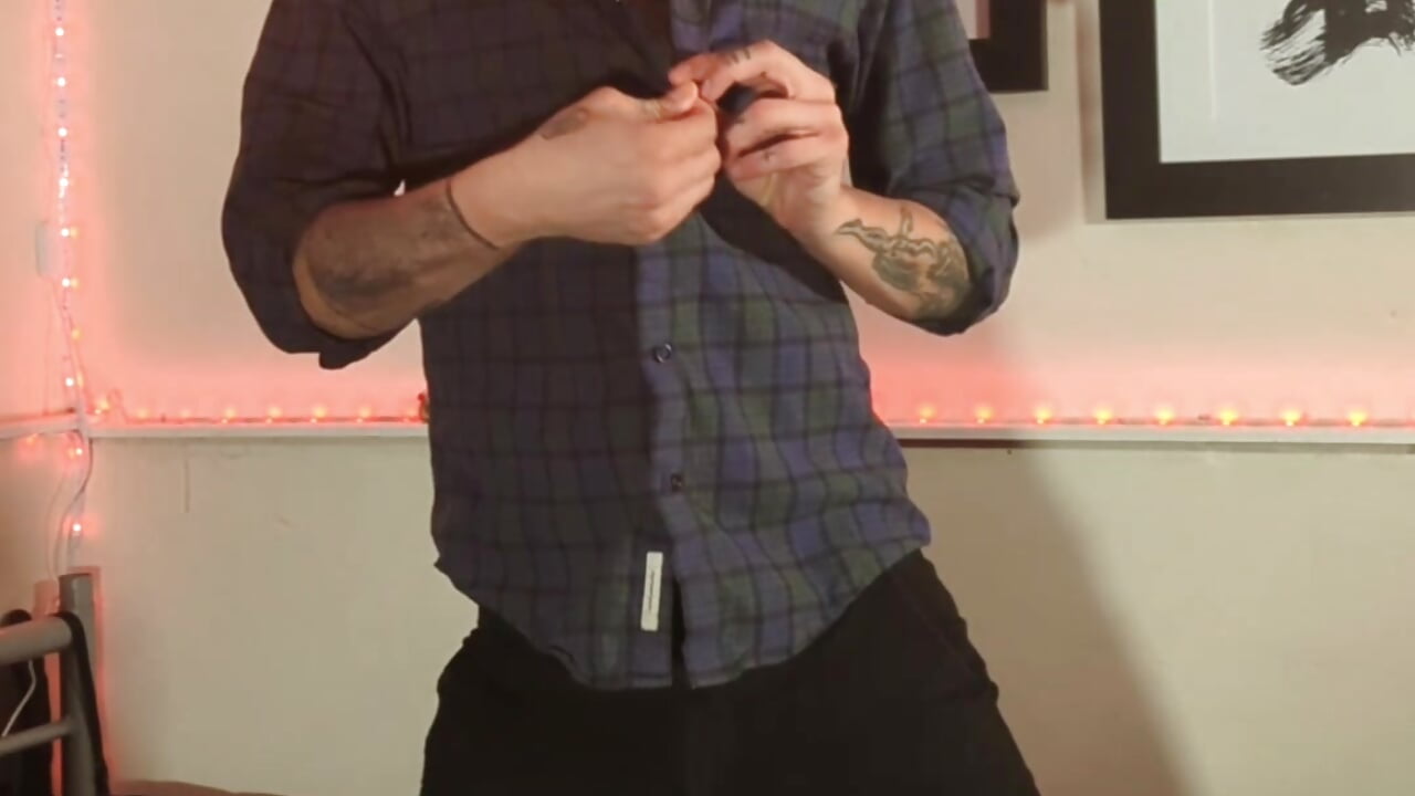 profile-intro-video-1681976609 - BobbyBelmont13 adlı kamera modelinin videosu