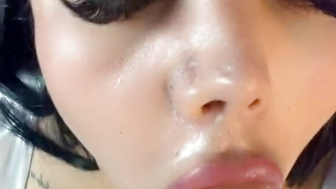 Today I want a big load of milk sliding down my throat 🤤 - video by sofiaa_riot cam model