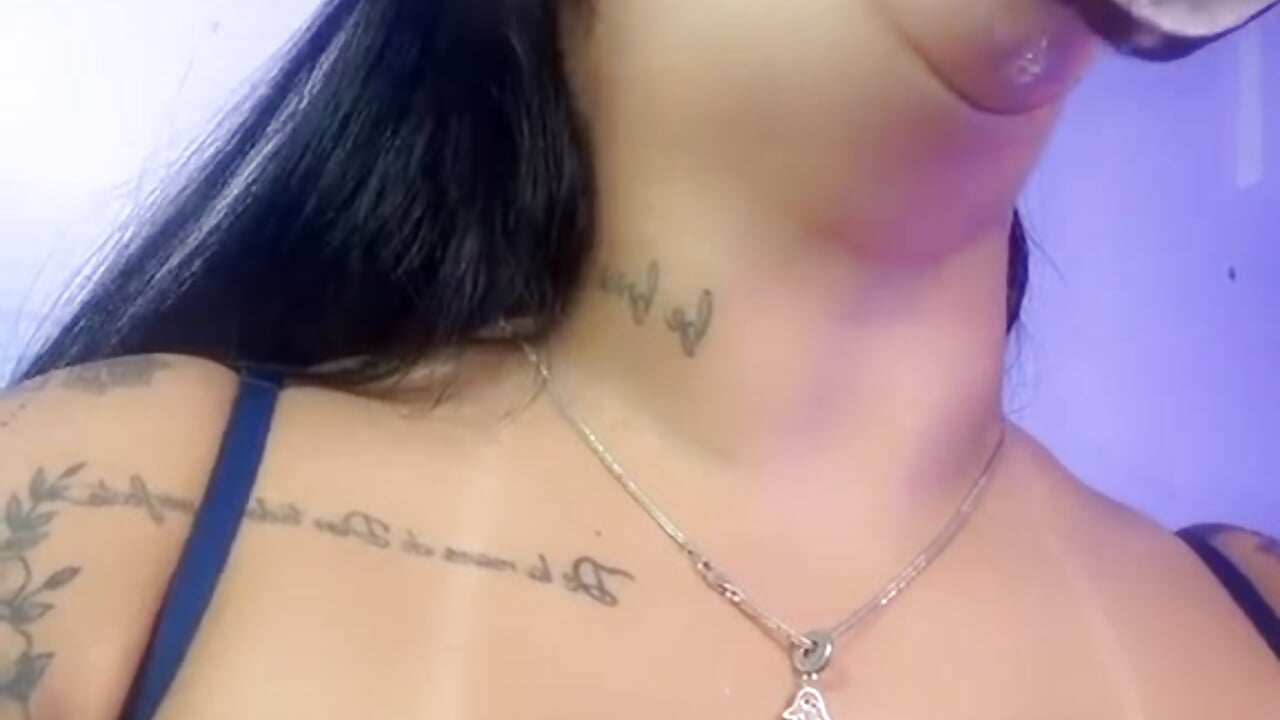 My throat wants your cock now 🥵♥️ - วิดีโอโดย sofiaa_riot โมเดลแคม